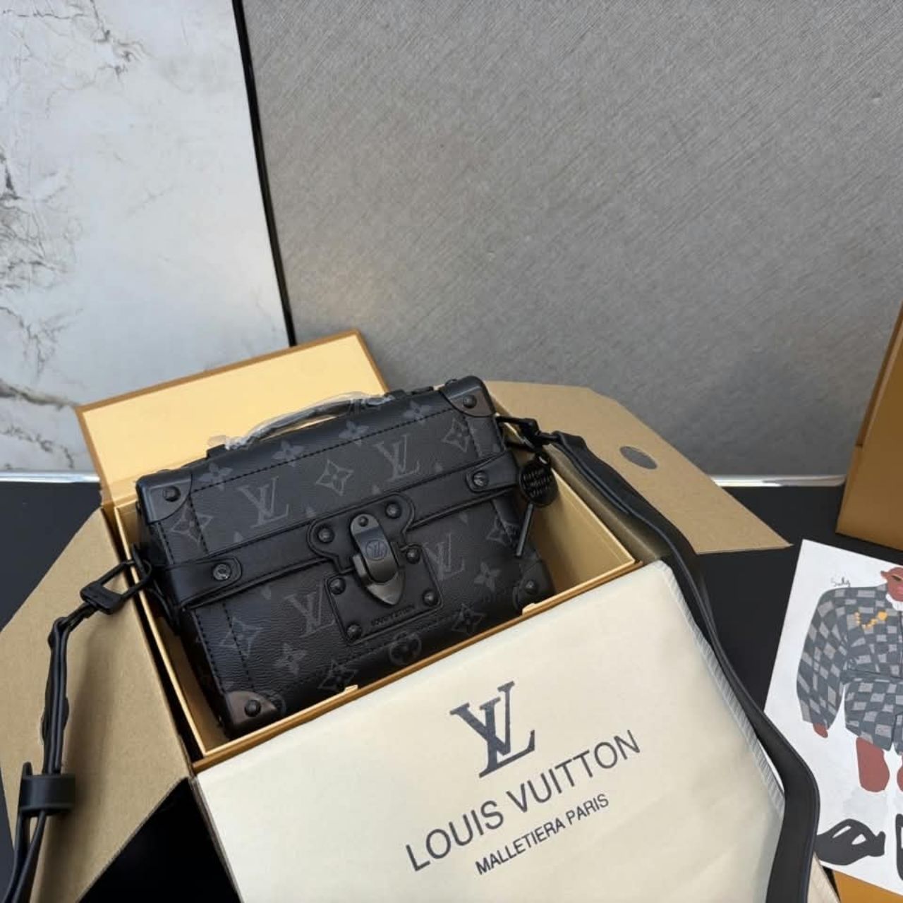 Louis Vuitton Soul Trunk Monogram Eclipse 19cm M11743 - Image 3
