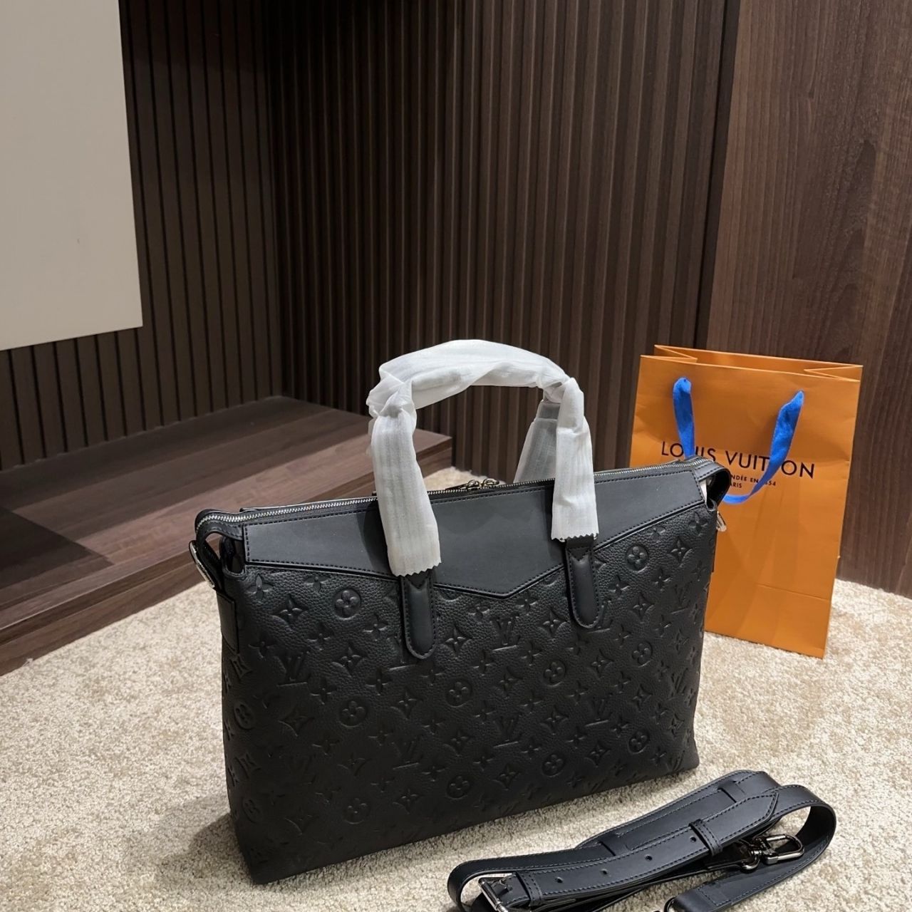 Louis Vuitton Briefcase Monogram Shadow Black 38cm - Image 4