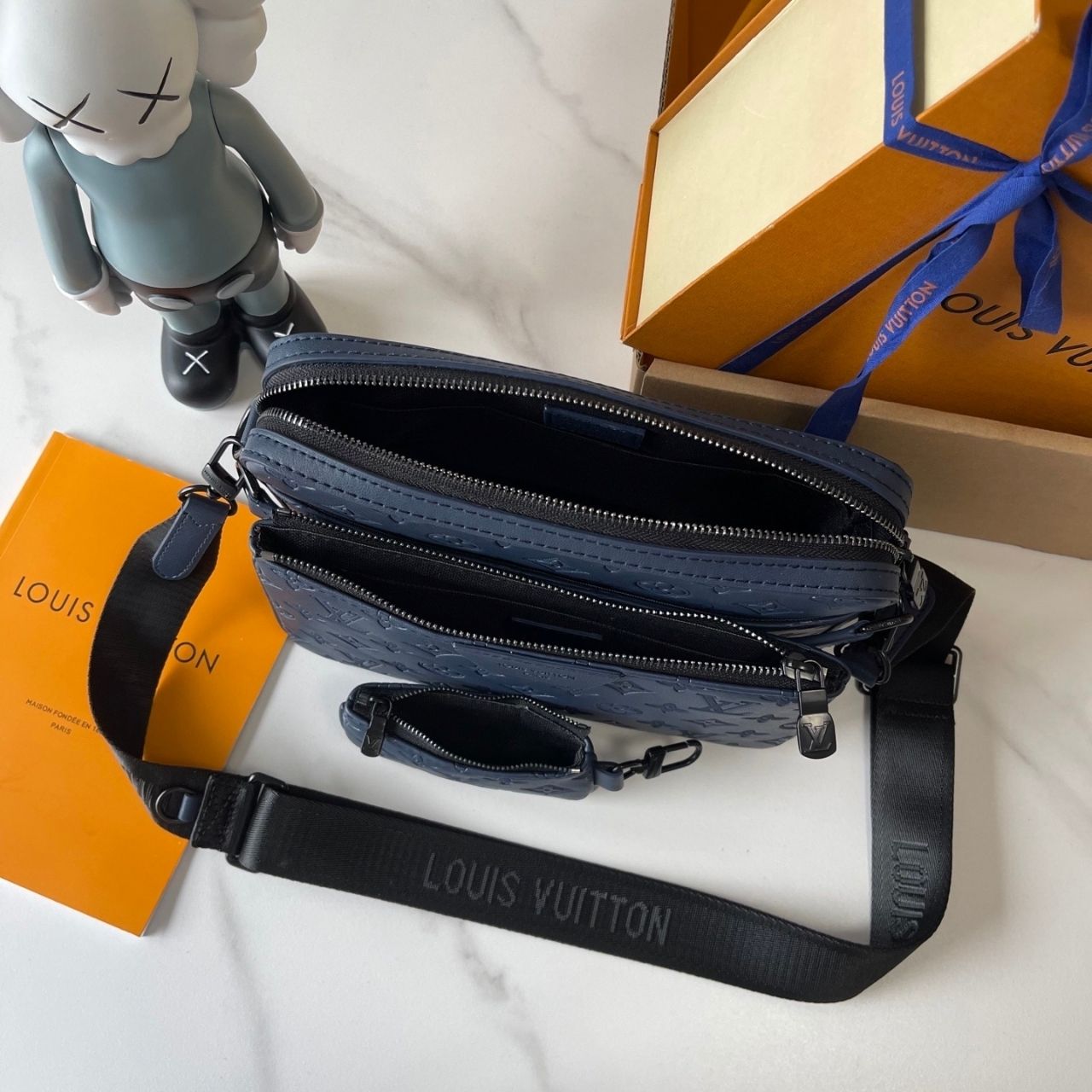 Louis Vuitton Trio Messenger Monogram Shadow Navy Blue 25cm M27925 - Image 5