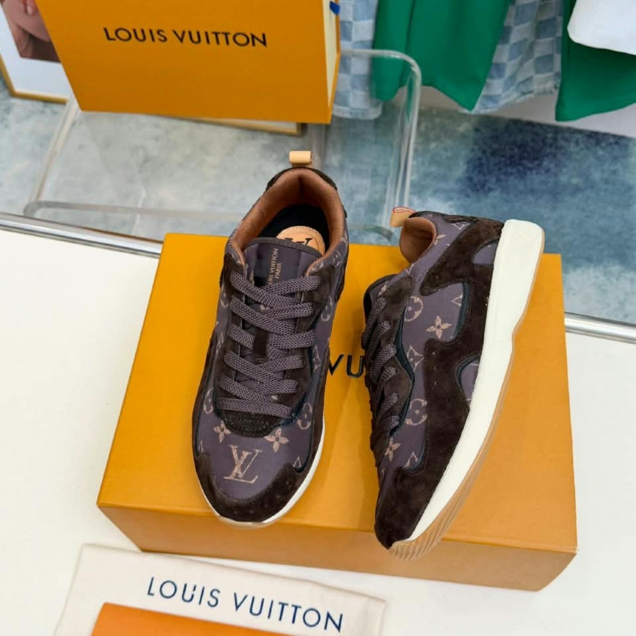 Louis Vuitton Drop 300 Sneaker Brown - Image 7