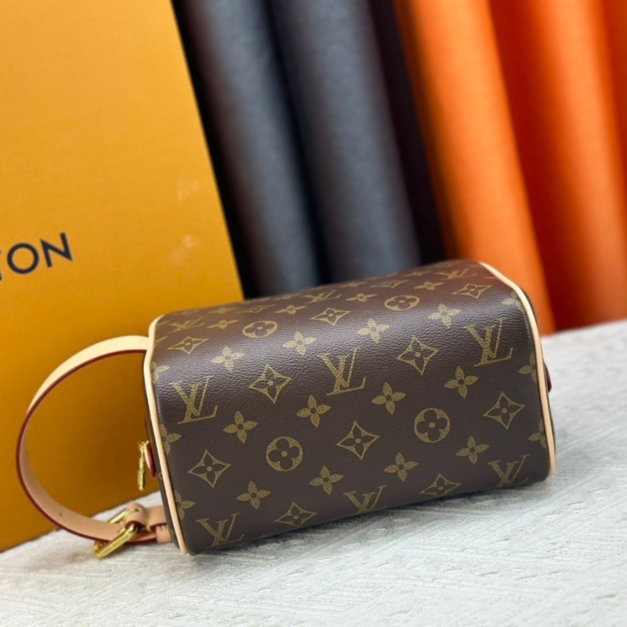 Louis Vuitton Locker Dopp Kit Monogram 23cm M83112 - Image 5