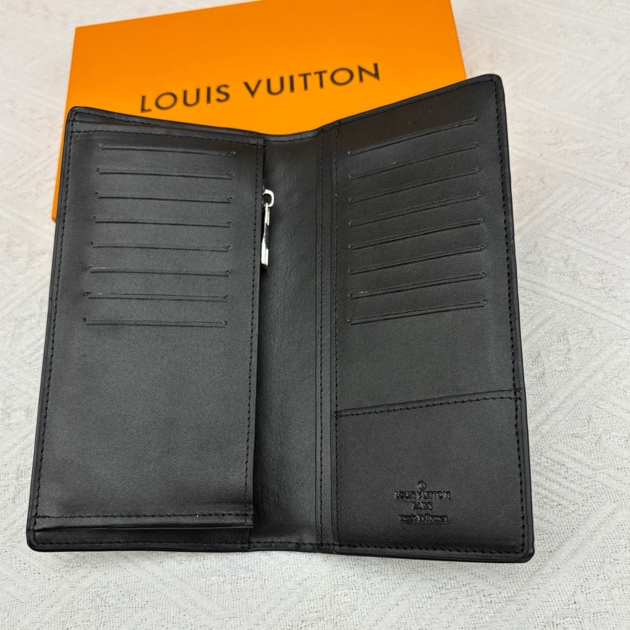 Louis Vuitton Brazza Wallet Monogram Shadow 19cm M62900 - Image 8