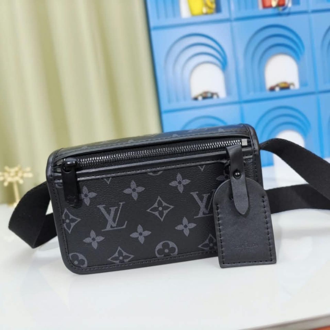 Louis Vuitton Bosphore Wearable Wallet Monogram Eclipse 19cm M12599 - Image 3