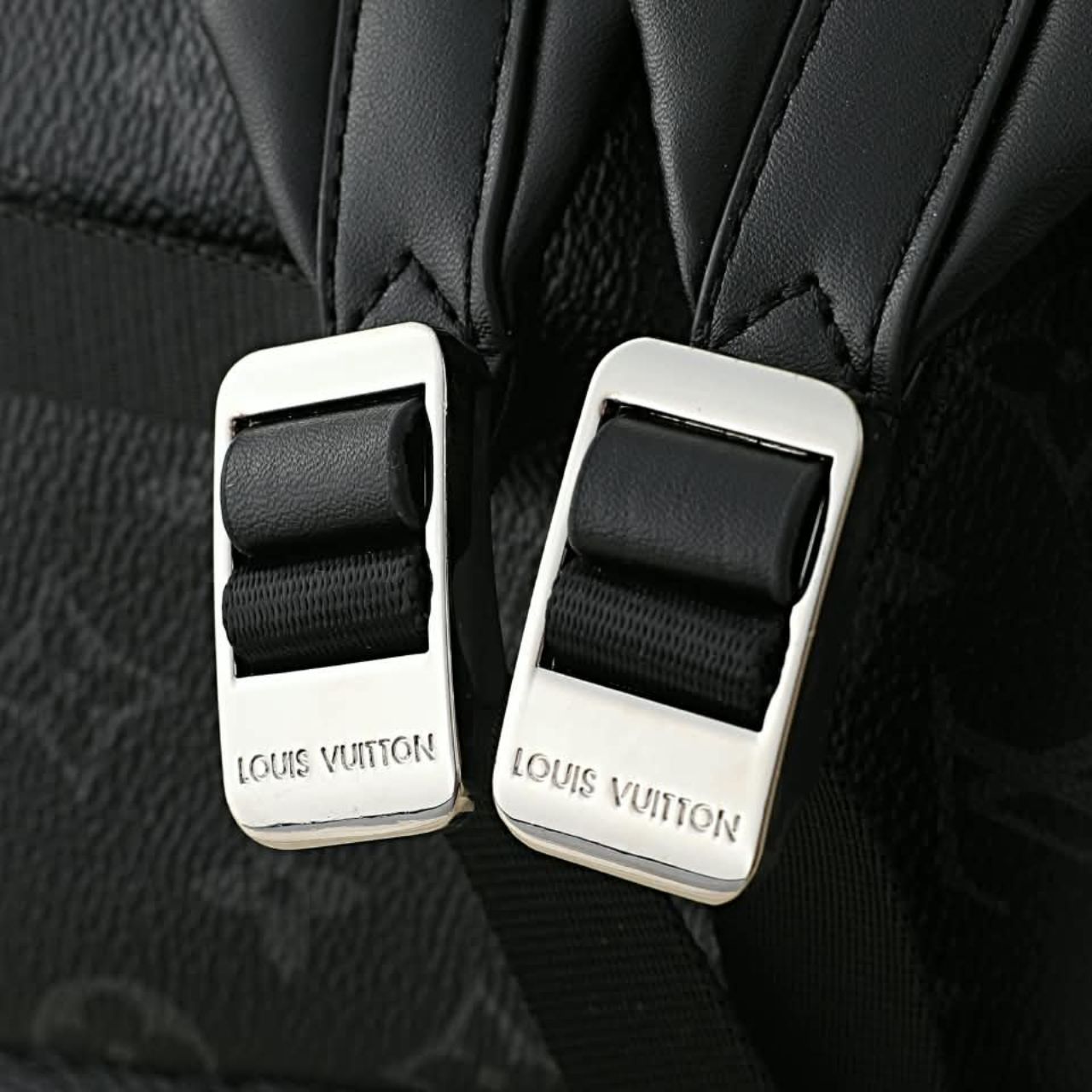 Louis Vuitton Discovery Backpack MM Monogram Eclipse 38cm M22545 - Image 9