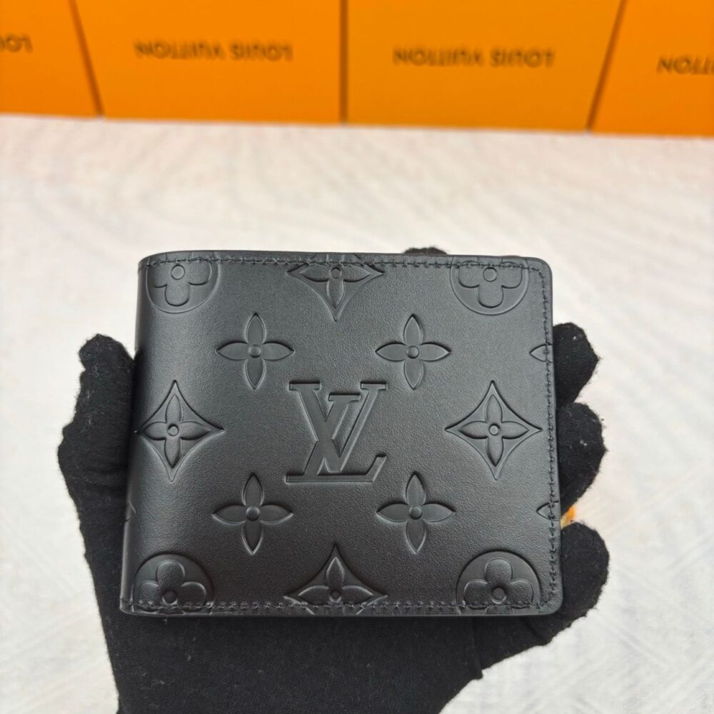 Alternative view of Louis Vuitton Multiple Wallet Monogram Shadow 11.5cm