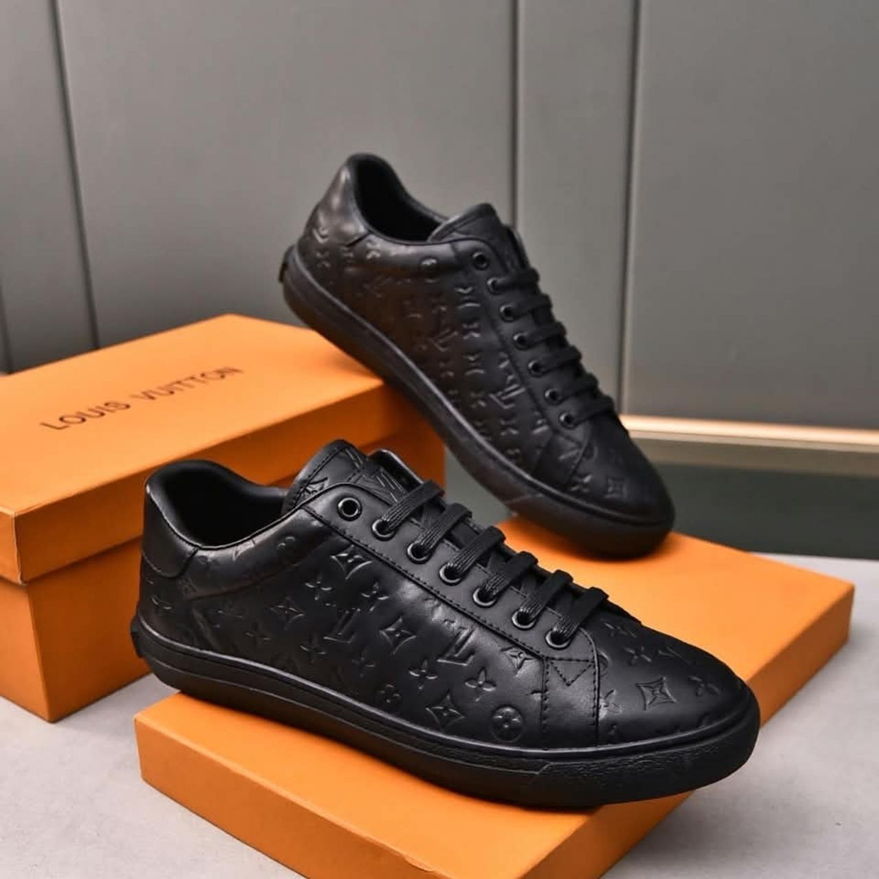Louis Vuitton Beverly Hills Sneaker Black - Image 7