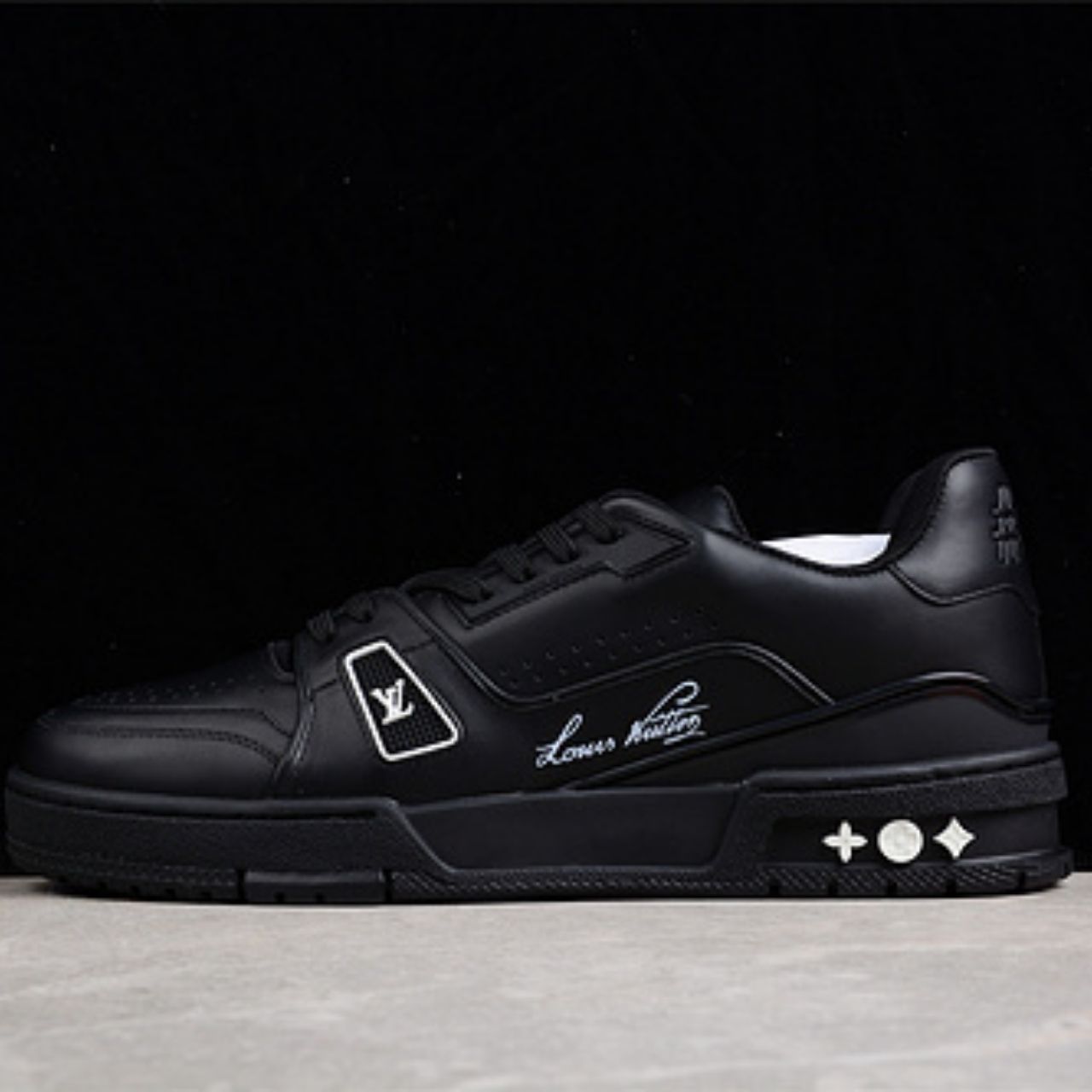Louis Vuitton LV Trainer Sneakers Black - Image 4