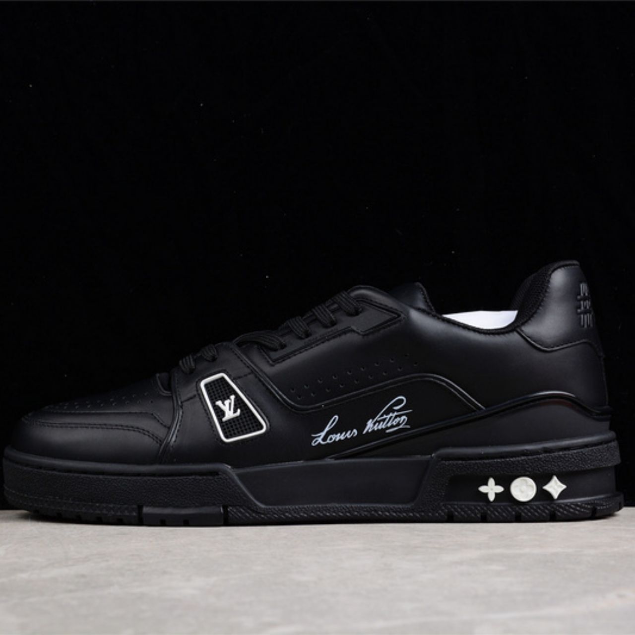 Louis Vuitton LV Trainer Sneakers Black - Image 6