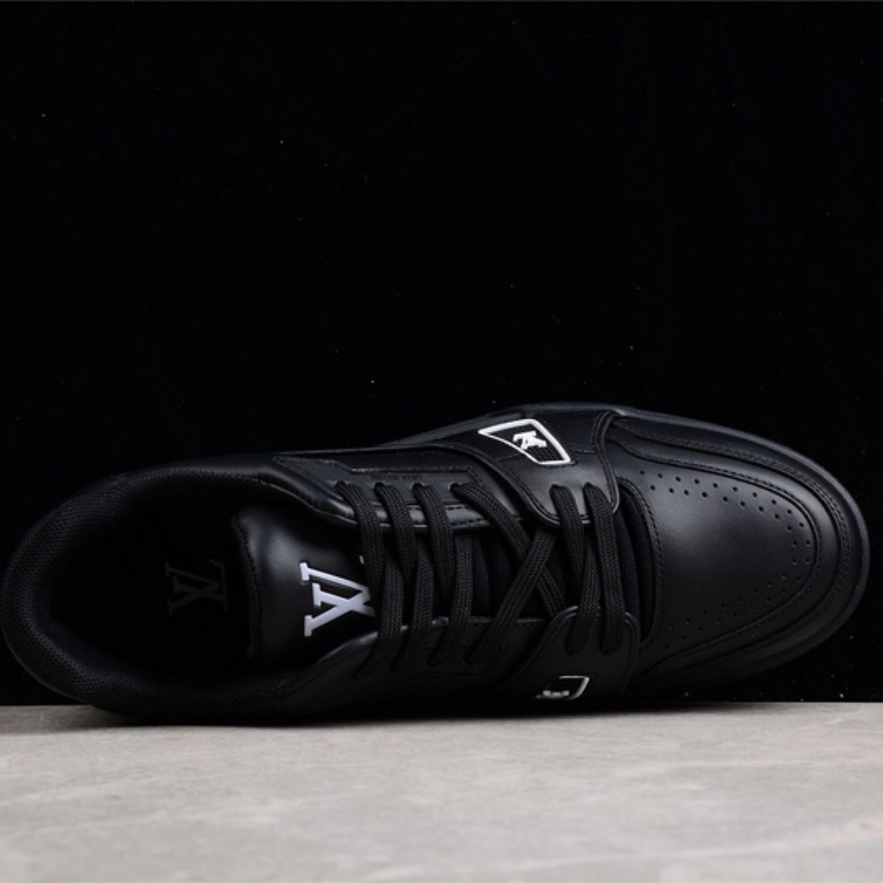 Louis Vuitton LV Trainer Sneakers Black - Image 8