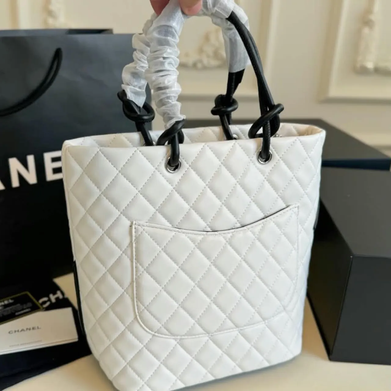 Chanel Cambon Line Medium Tote Bag In White And Black 20cm - Image 6