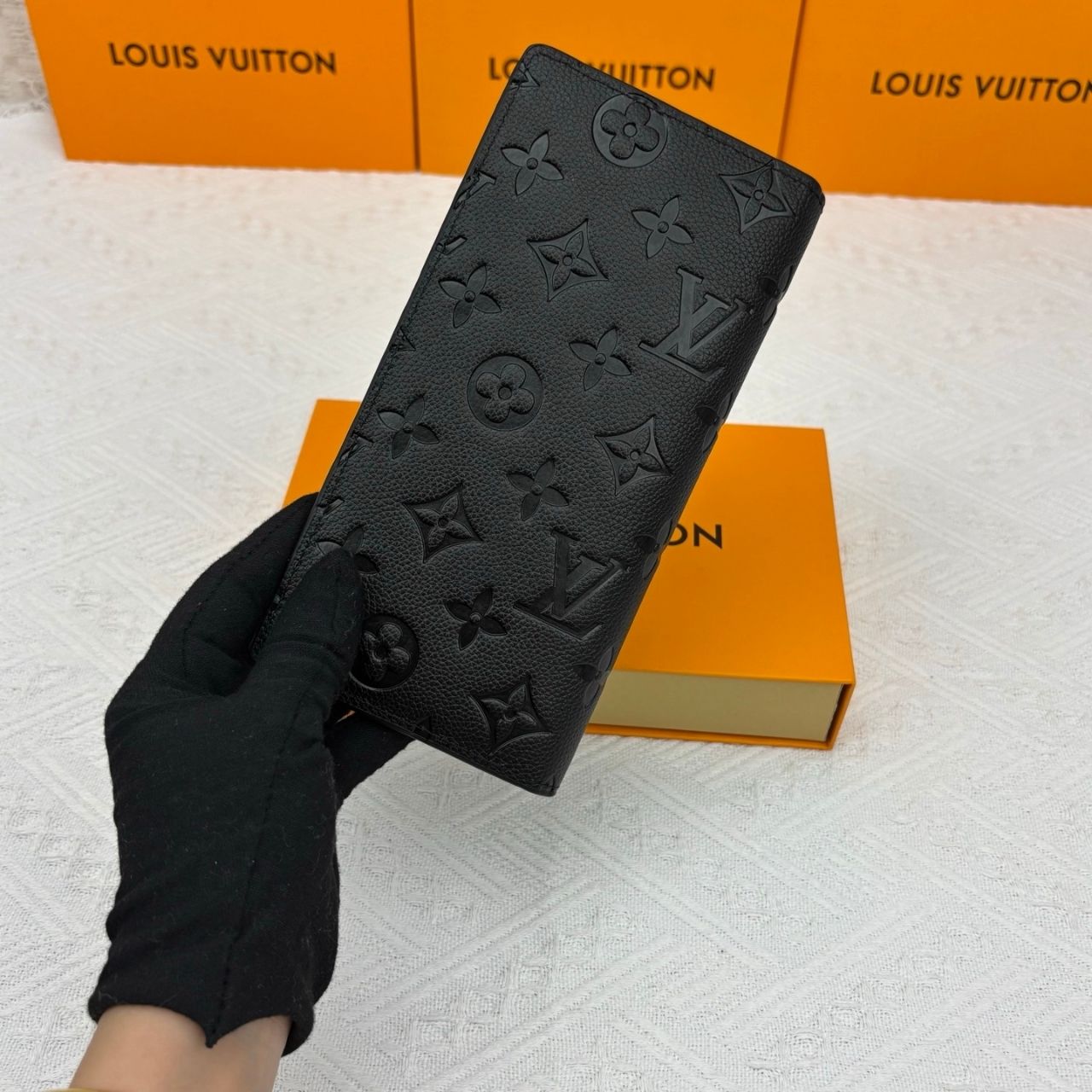 Louis Vuitton Brazza Wallet Monogram Shadow 19cm M62900 - Image 6