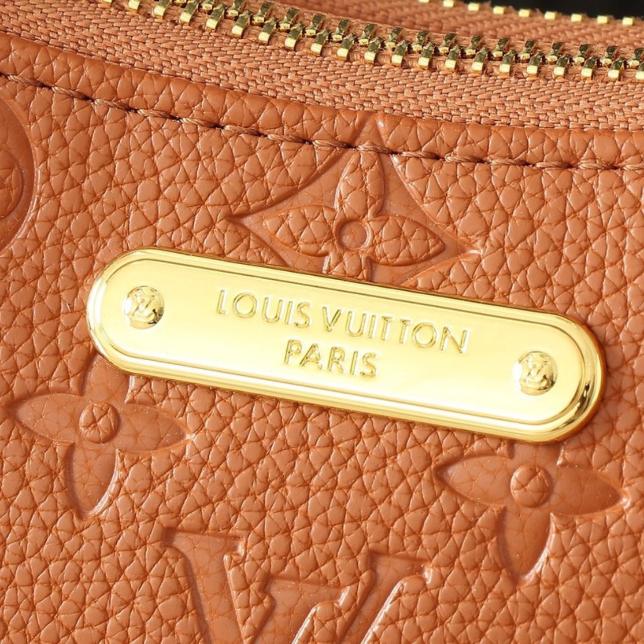 Louis Vuitton Liv Pochette Cognac Brown 26cm M11916 - Image 8