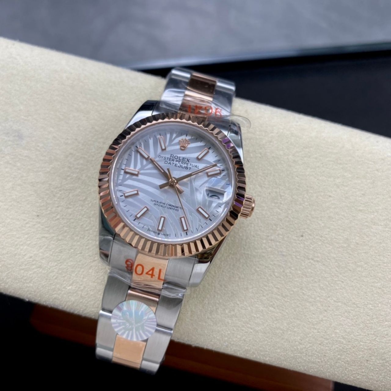 Rolex Datejust 31 Silver Rose Gold Geometric Dial Watch 31mm - Image 5