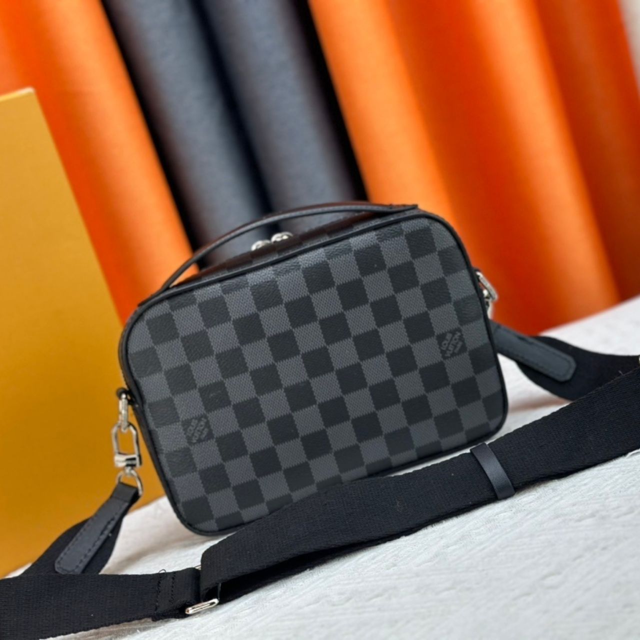 Louis Vuitton District PM Damier Graphite Black 22.5cm - Image 6