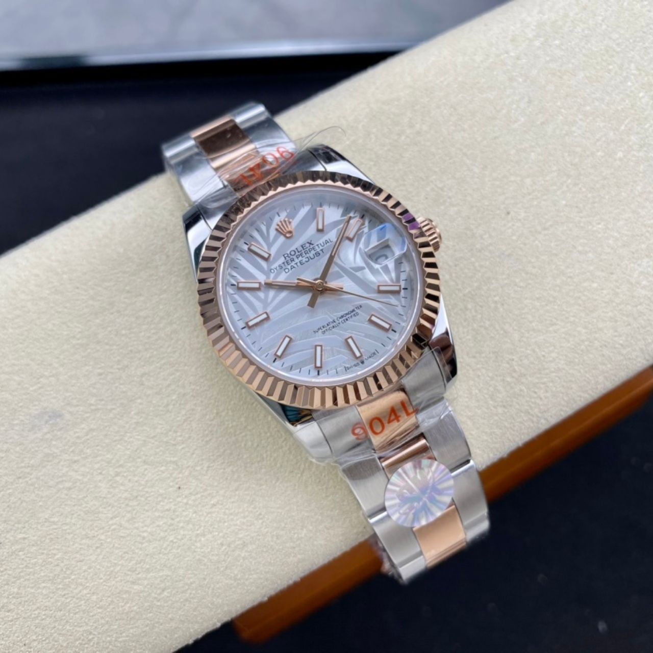 Rolex Datejust 31 Silver Rose Gold Geometric Dial Watch 31mm - Image 3