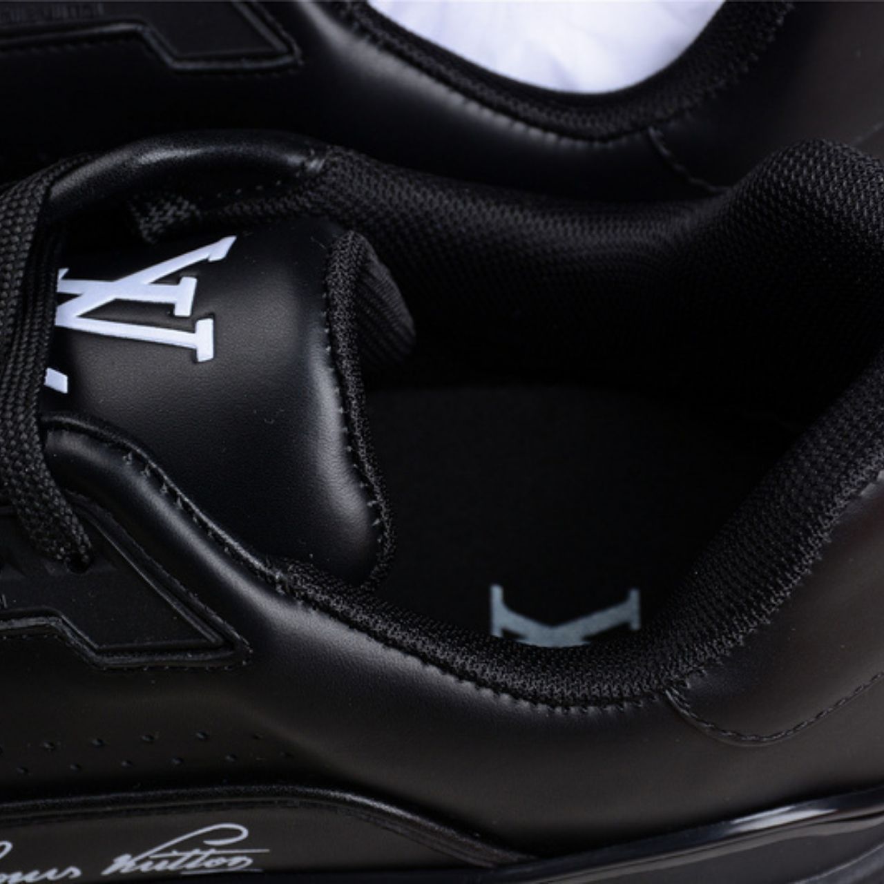 Louis Vuitton LV Trainer Sneakers Black - Image 13