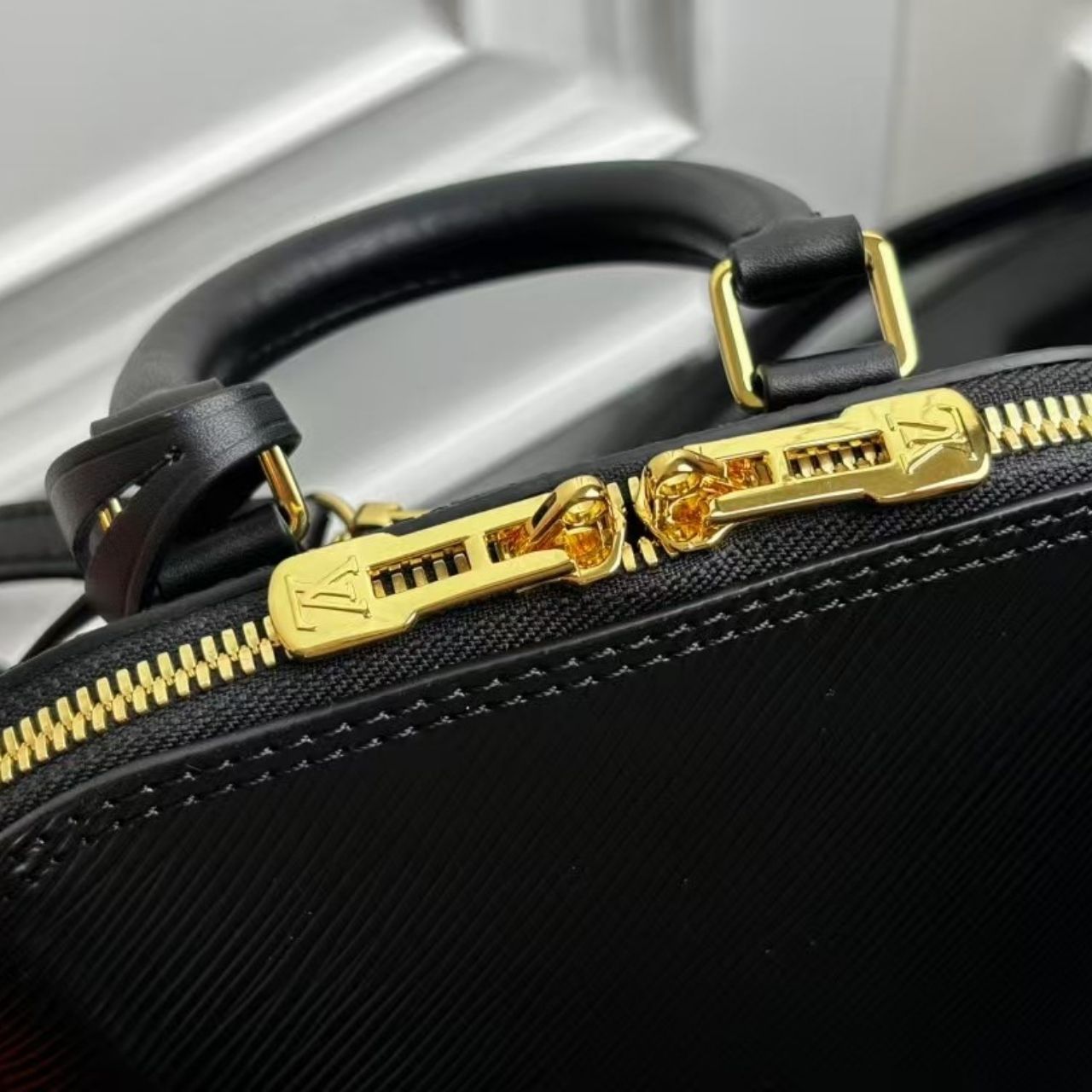 Prestige Edition – Louis Vuitton Alma Backpack Epi Leather Black 20Cm M25103 - Image 8