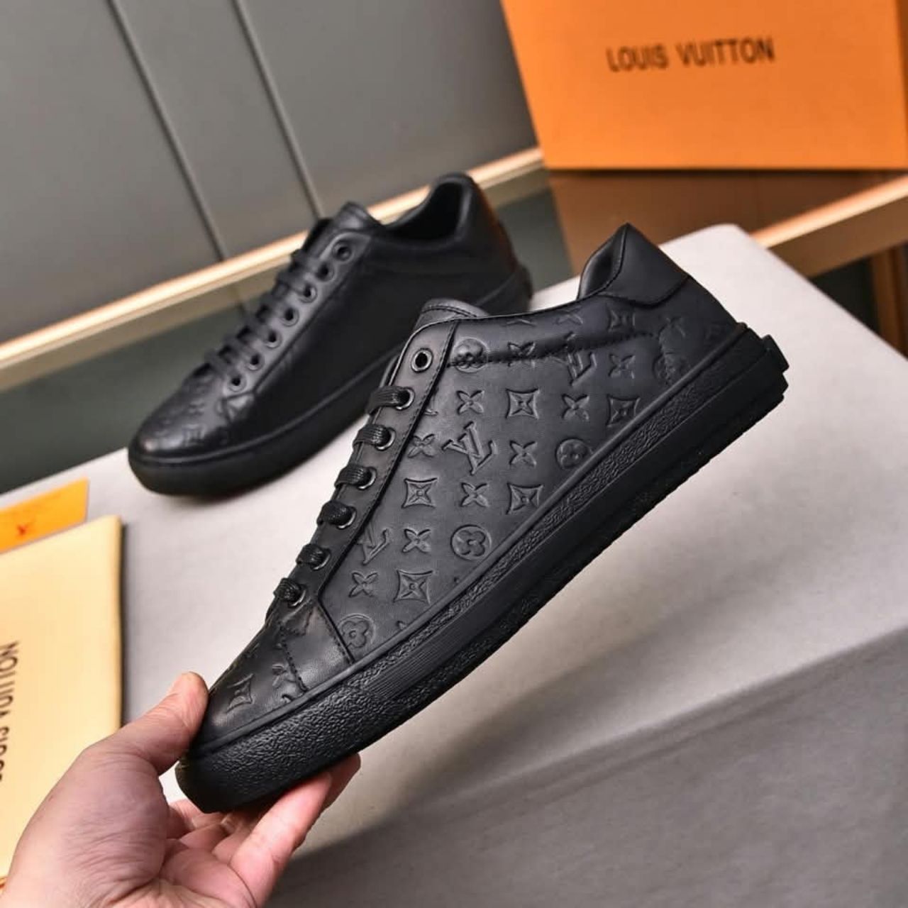 Louis Vuitton Beverly Hills Sneaker Black - Image 5