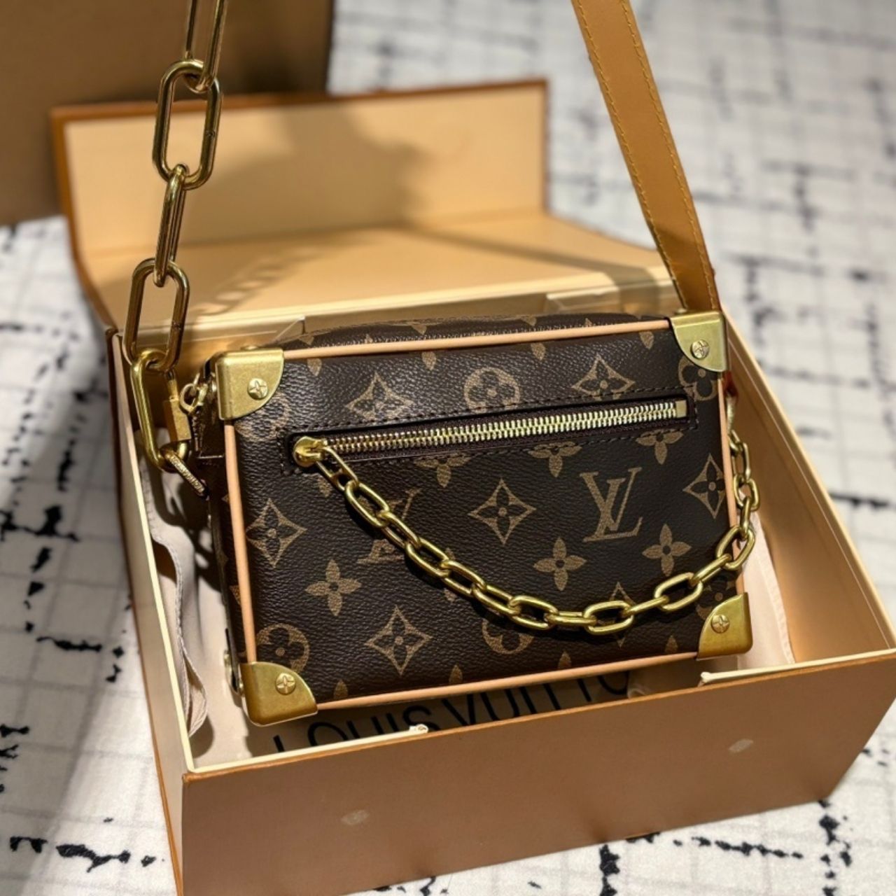 Louis Vuitton Mini Soft Trunk Monogram 18cm - Image 3