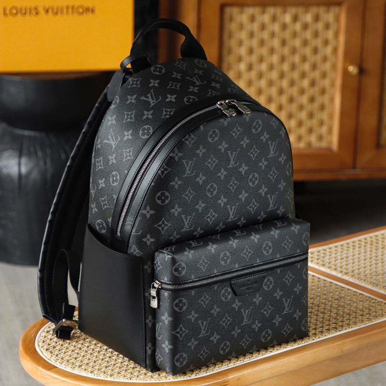 Prestige Edition - Louis Vuitton Discovery Backpack MM Monogram Eclipse 42cm M22545 - Image 4